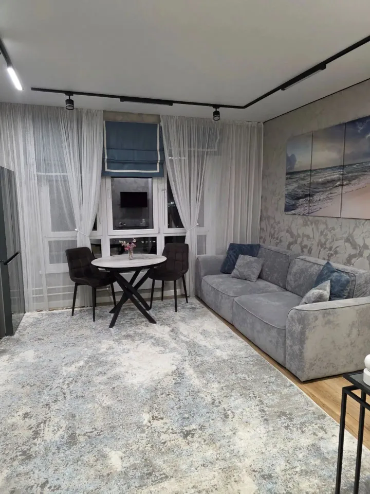 2-комн. квартира, 52 м², 12/33 этаж