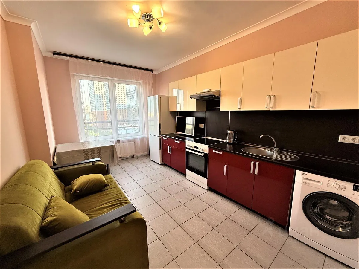 1-комн. квартира, 42 м², 10/26 этаж