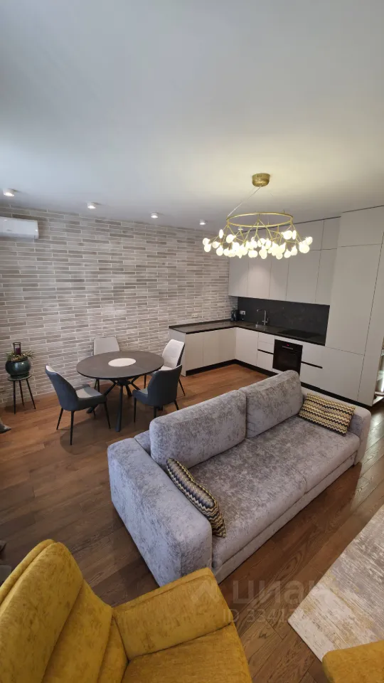 2-комн. квартира, 62 м², 7/22 этаж