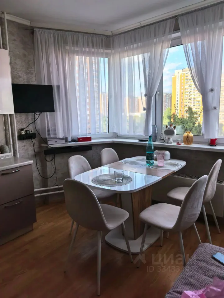 3-комн. квартира, 79 м², 6/17 этаж