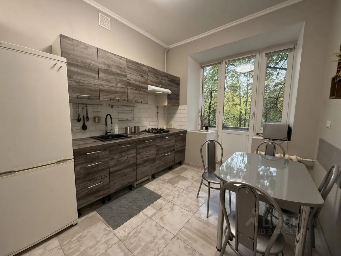 2-комн. квартира, 57,2 м², 3/8 этаж