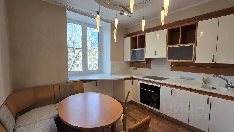 3-комн. квартира, 98 м², 5/8 этаж