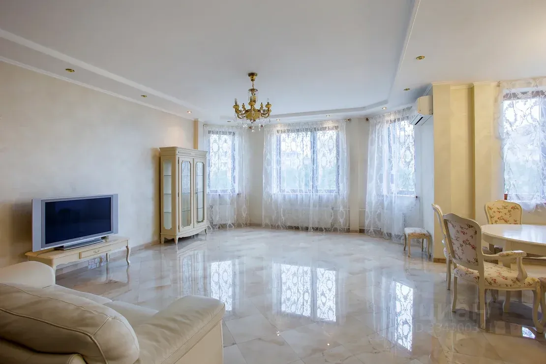 3-комн. квартира, 115 м², 6/15 этаж