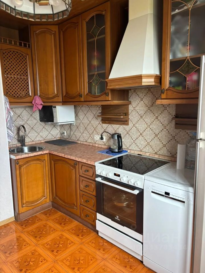 2-комн. квартира, 54 м², 8/17 этаж