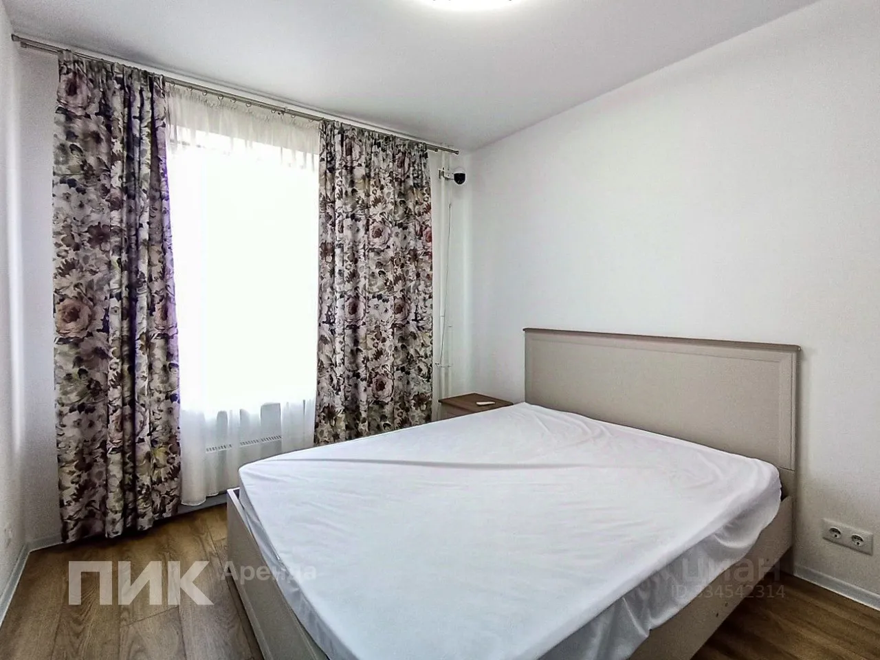 1-комн. квартира, 35,6 м², 26/33 этаж