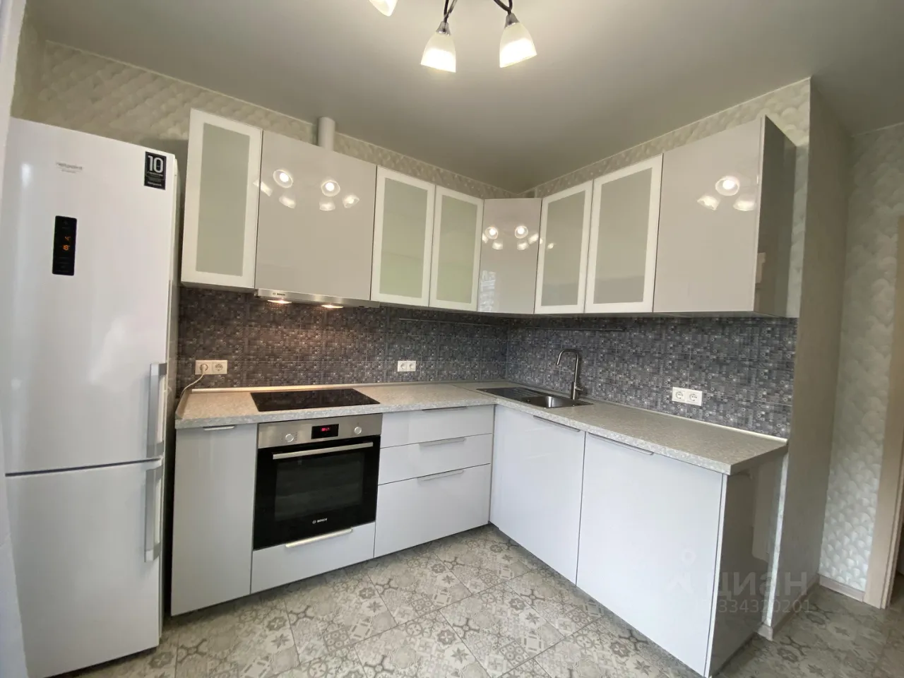 1-комн. квартира, 37 м², 3/17 этаж