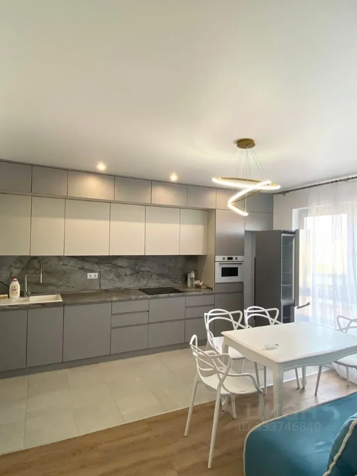 2-комн. квартира, 46,4 м², 9/33 этаж