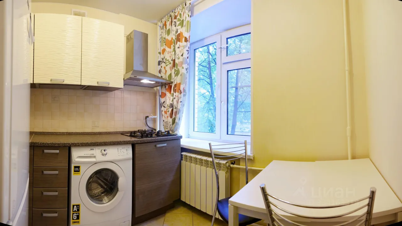 1-комн. квартира, 35 м², 3/9 этаж