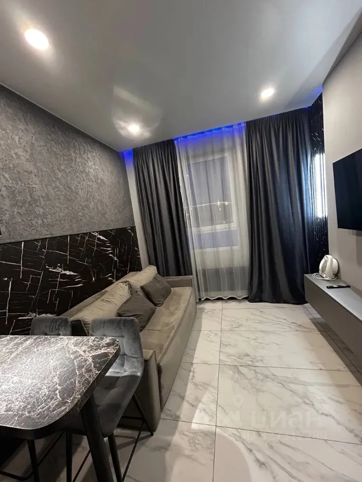 2-комн. квартира, 40 м², 3/22 этаж