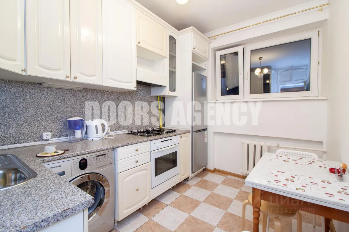 1-комн. квартира, 32 м², 8/9 этаж