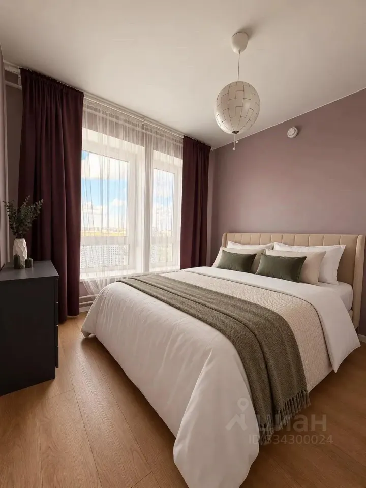 2-комн. квартира, 35,7 м², 24/25 этаж
