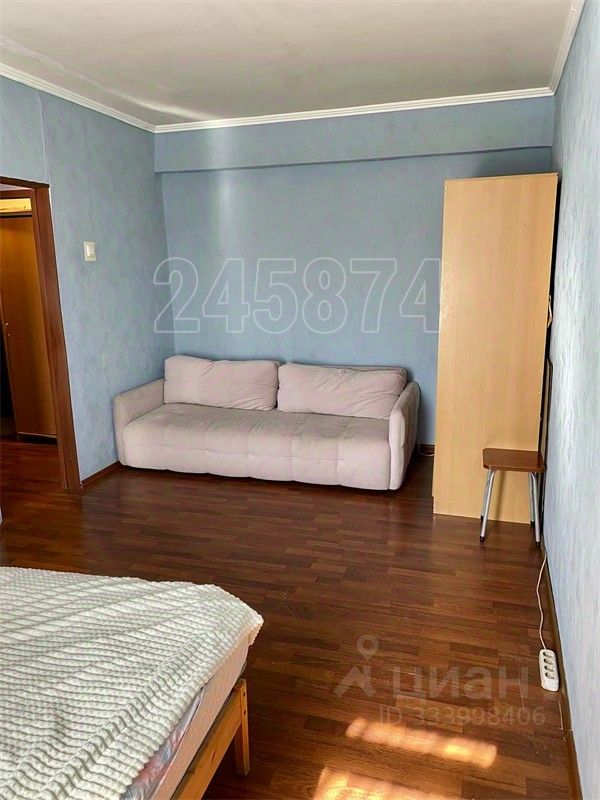 1-комн. квартира, 32 м², 3/8 этаж