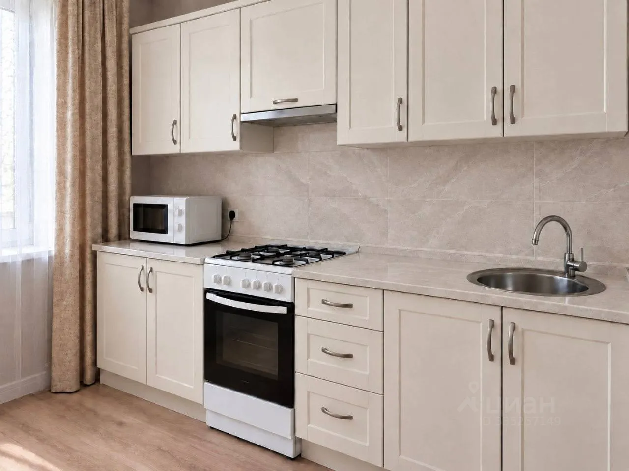 1-комн. квартира, 43 м², 10/17 этаж