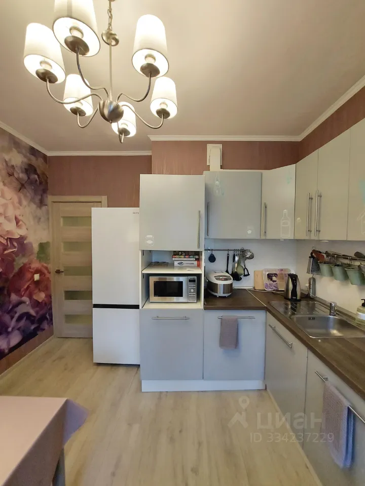3-комн. квартира, 85 м², 4/24 этаж