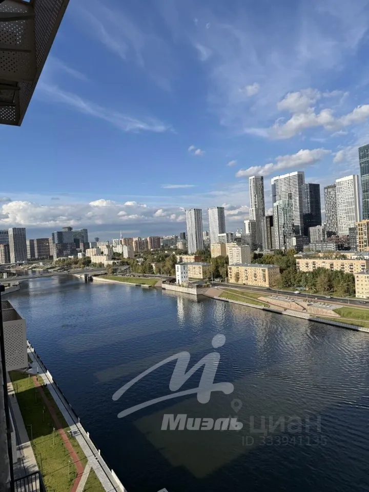3-комн. квартира, 57,6 м², 17/24 этаж
