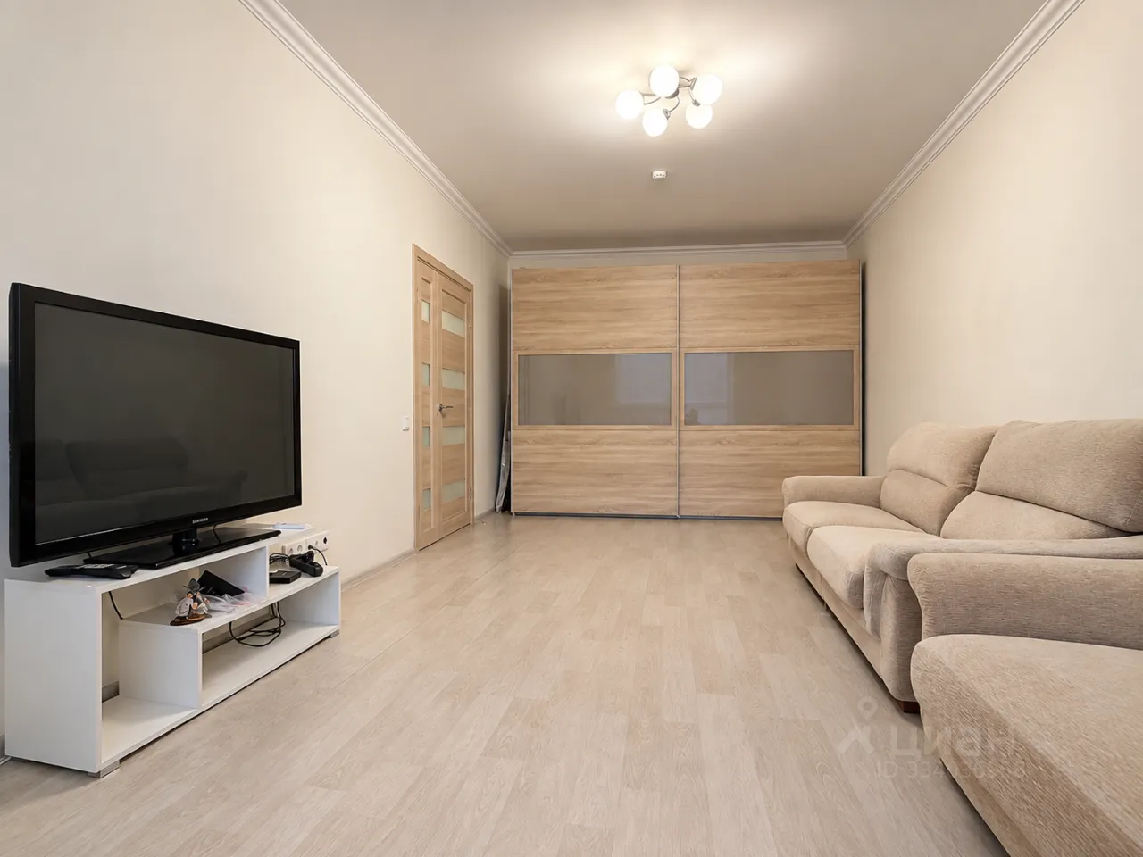 2-комн. квартира, 60 м², 27/32 этаж