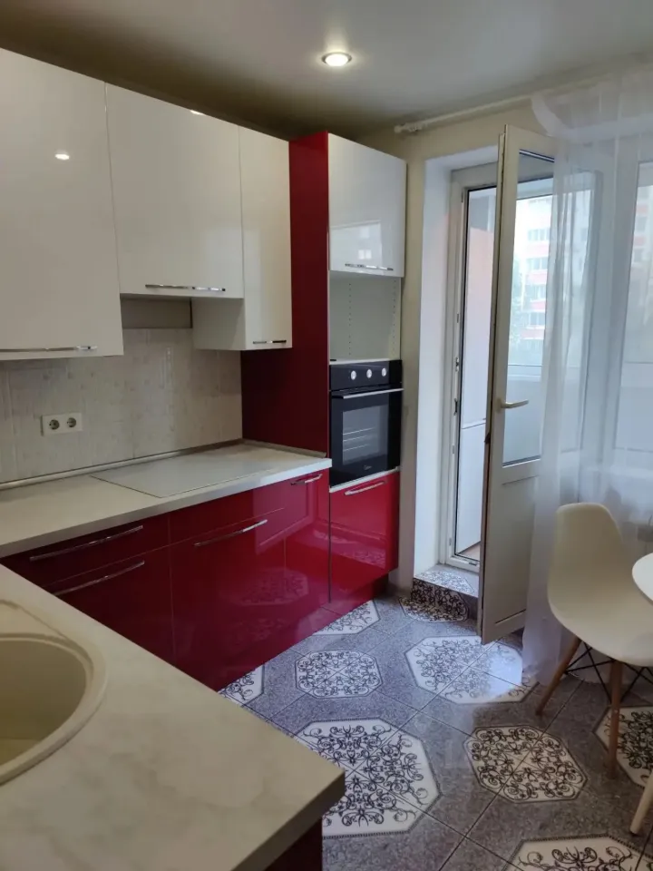 1-комн. квартира, 42 м², 2/16 этаж