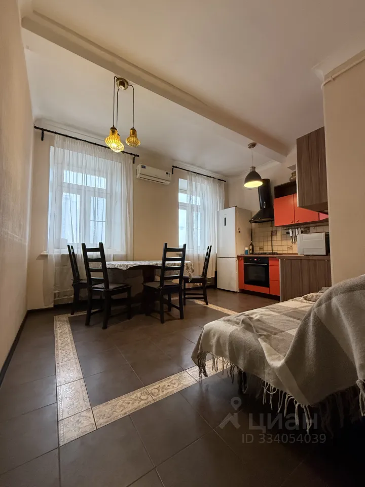 2-комн. квартира, 65 м², 5/7 этаж