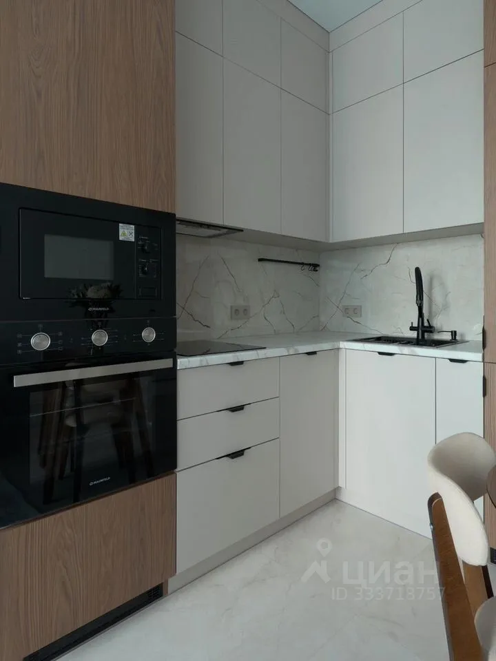 2-комн. квартира, 40 м², 11/28 этаж