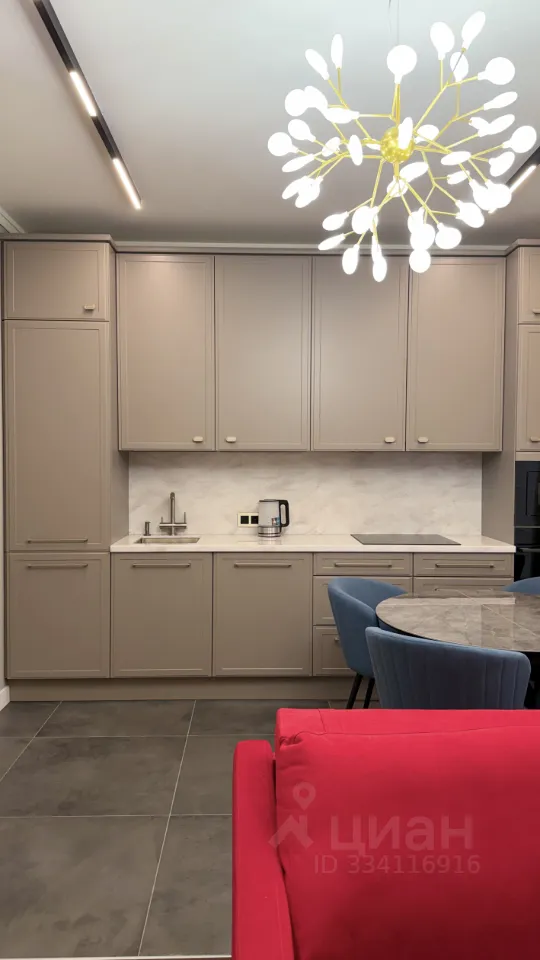 2-комн. квартира, 46,6 м², 3/10 этаж