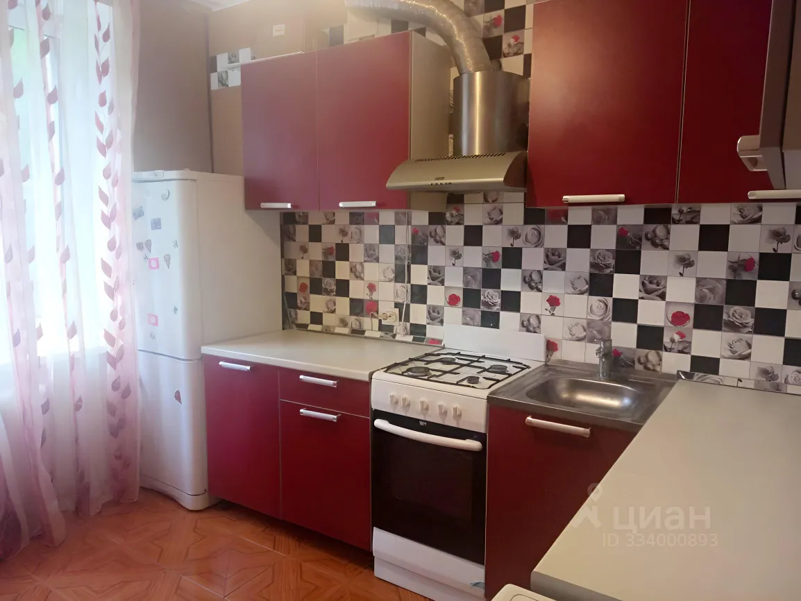 2-комн. квартира, 60 м², 2/8 этаж