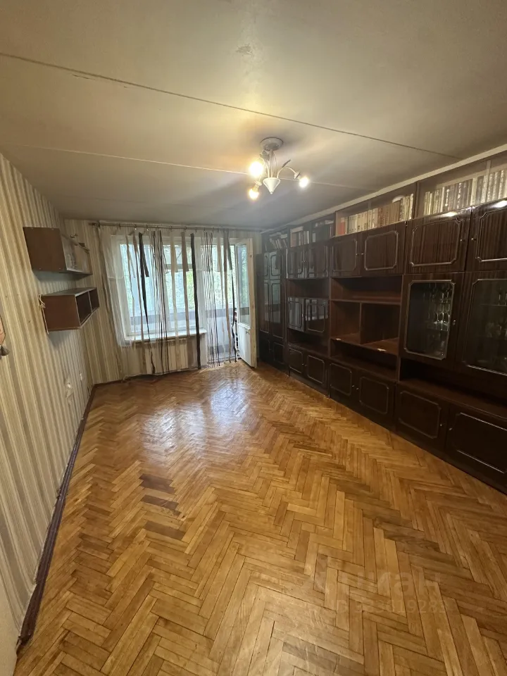 1-комн. квартира, 32 м², 3/9 этаж