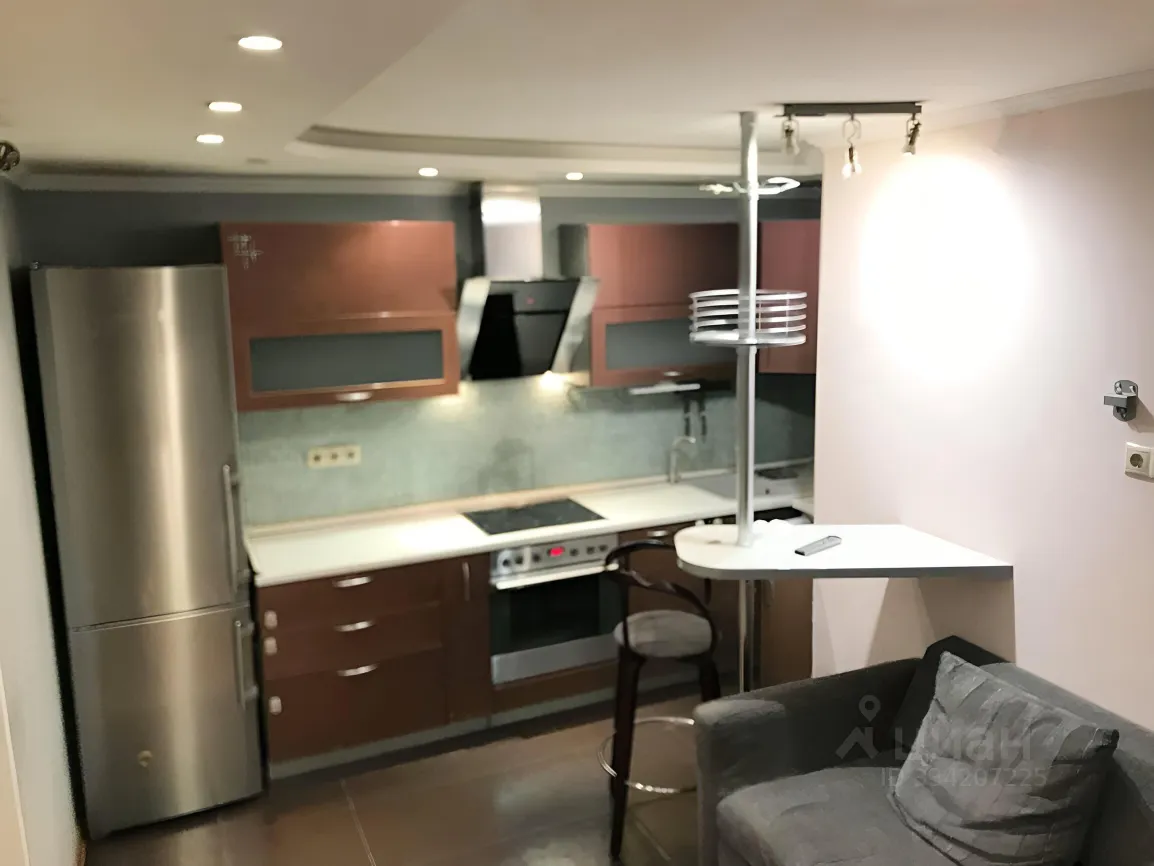 2-комн. квартира, 63 м², 9/16 этаж