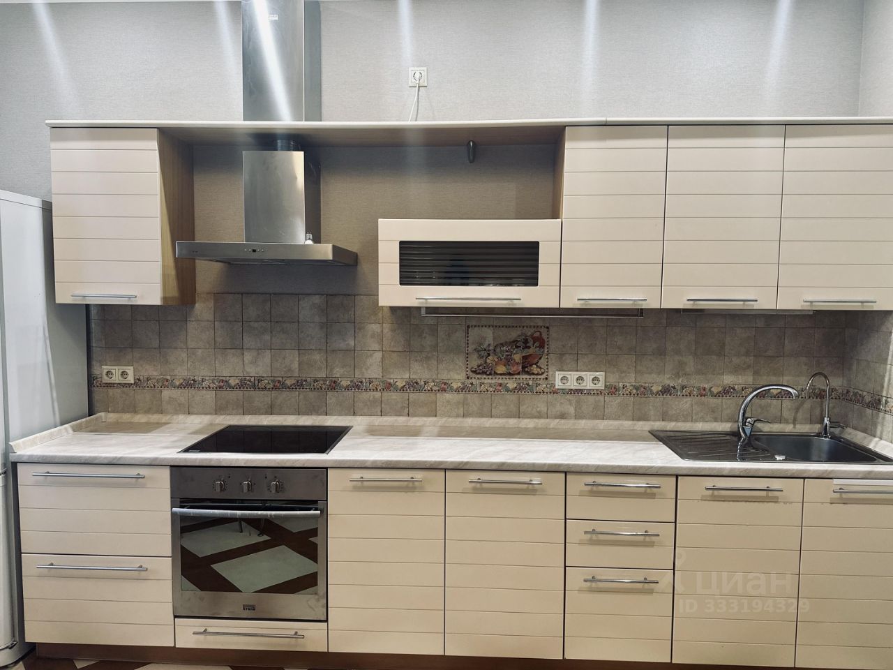 2-комн. квартира, 80 м², 7/29 этаж