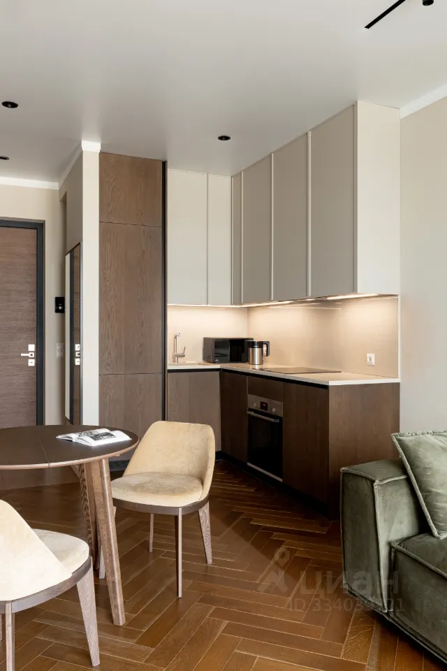 2-комн. квартира, 42 м², 21/31 этаж