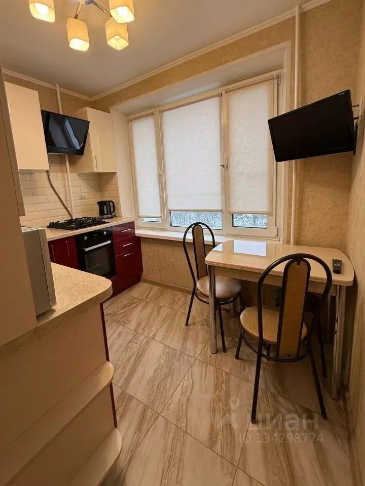 2-комн. квартира, 46 м², 6/12 этаж