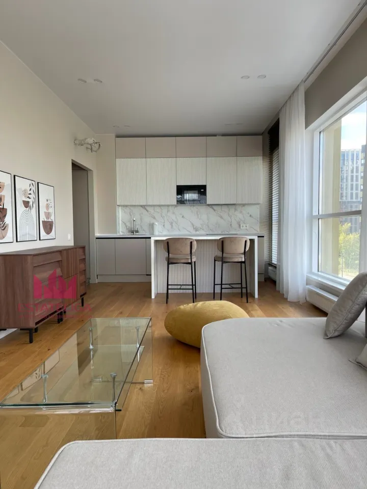 2-комн. квартира, 55 м², 4/13 этаж