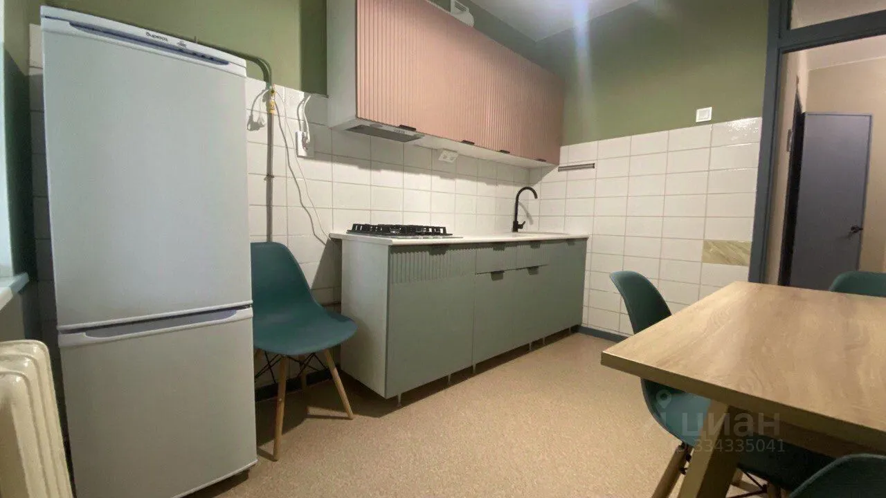2-комн. квартира, 48 м², 3/8 этаж