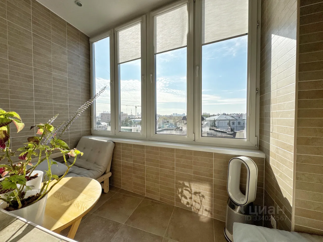 2-комн. квартира, 64 м², 7/10 этаж