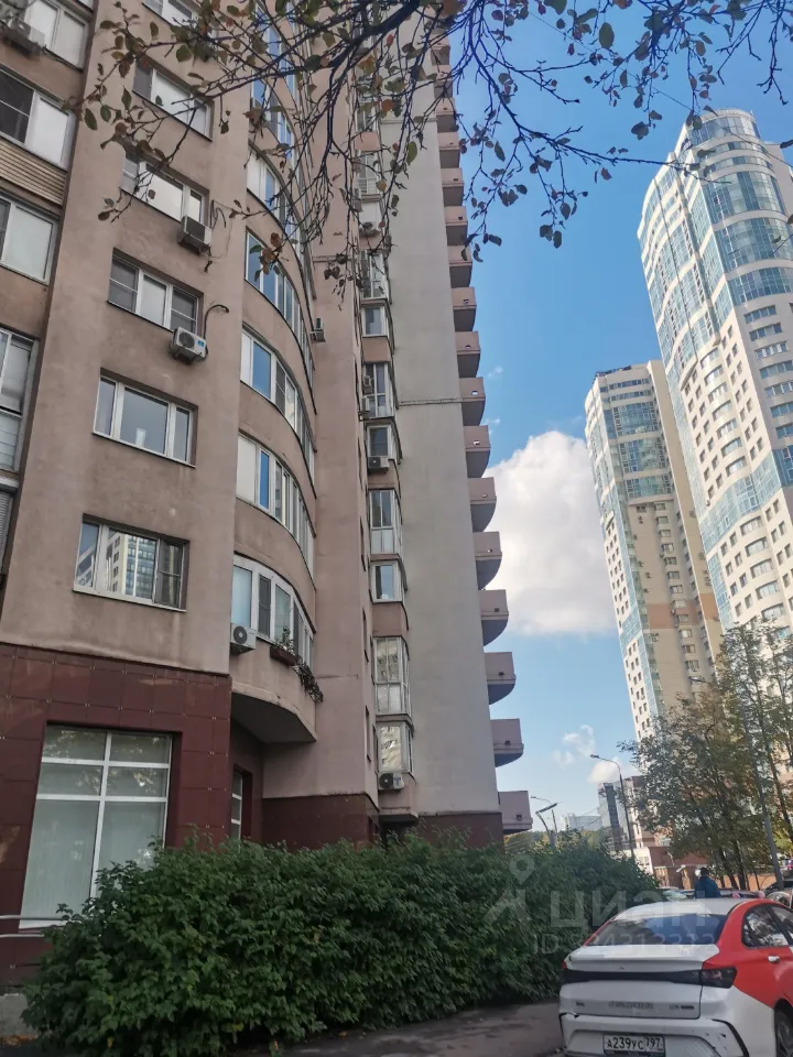 2-комн. квартира, 60 м², 3/21 этаж