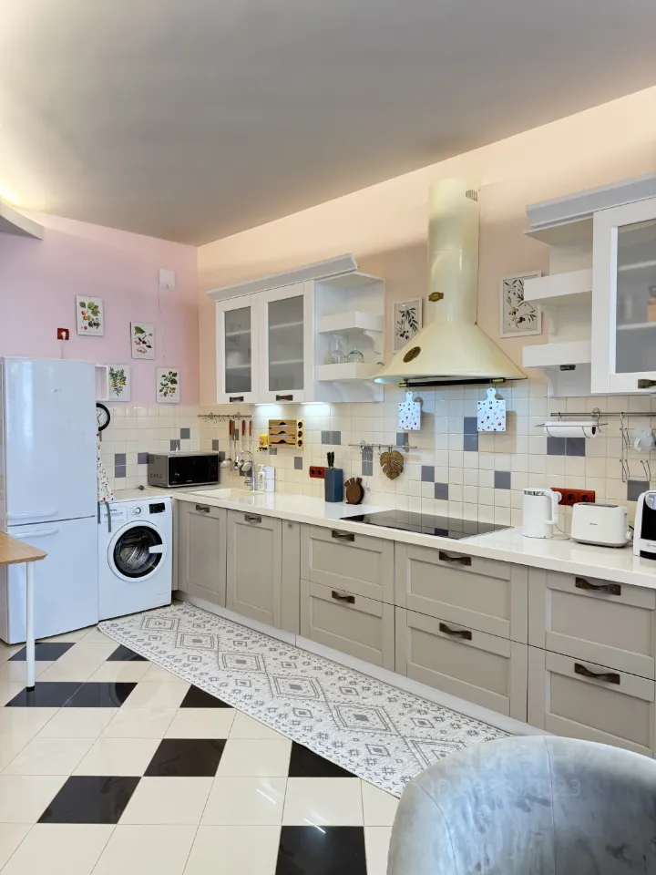 2-комн. квартира, 85 м², 21/22 этаж