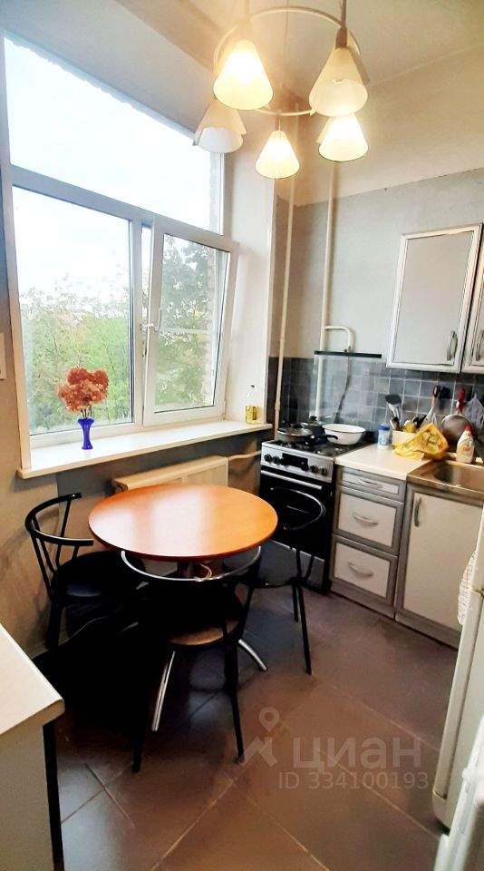 2-комн. квартира, 56 м², 5/8 этаж