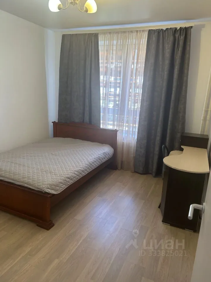 2-комн. квартира, 60 м², 3/25 этаж