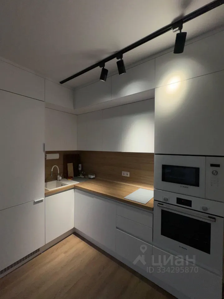 Студия, 28 м², 20/33 этаж