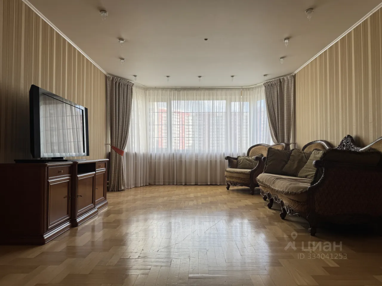 4-комн. квартира, 110 м², 5/17 этаж