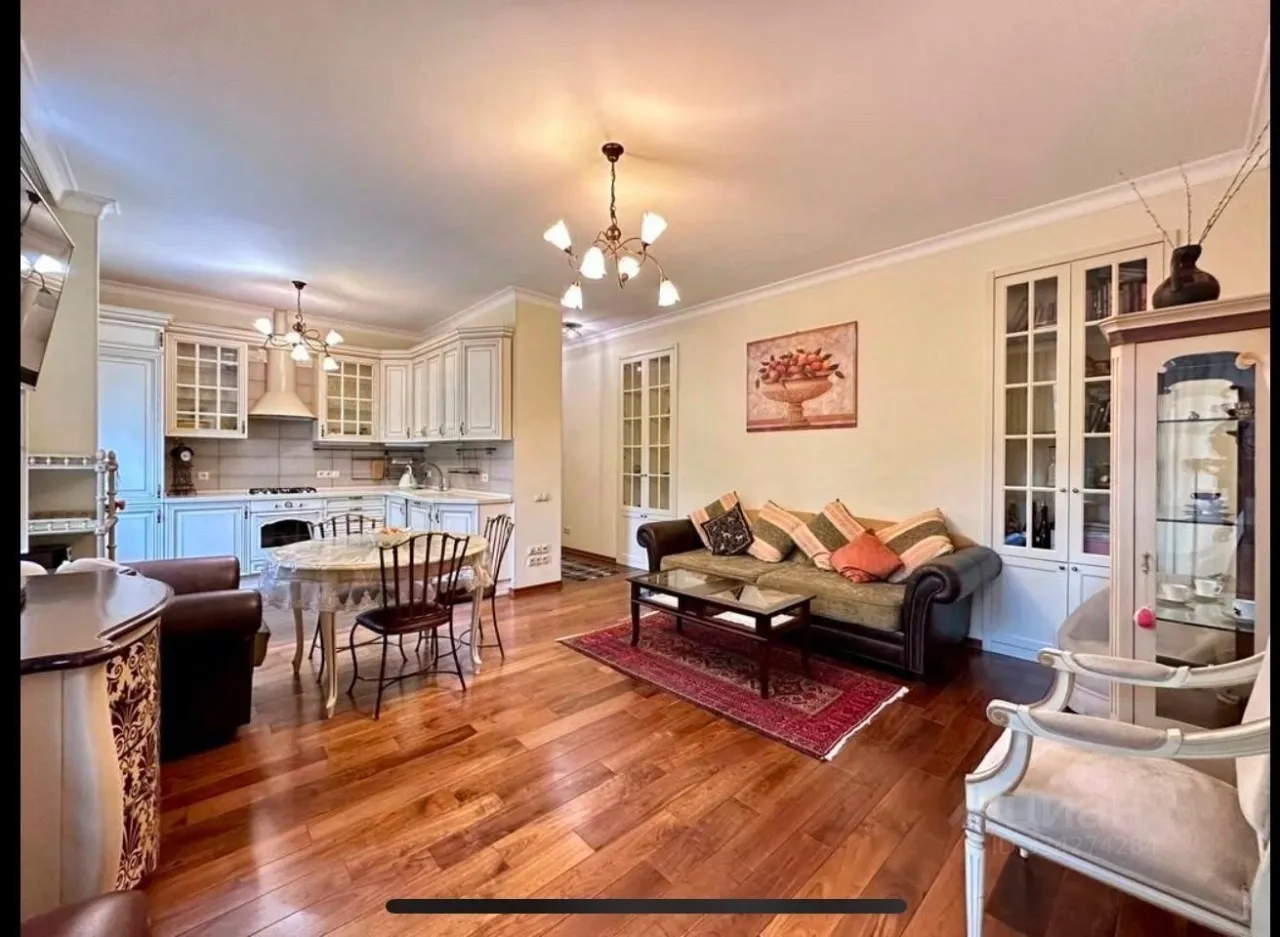 2-комн. квартира, 60 м², 3/4 этаж