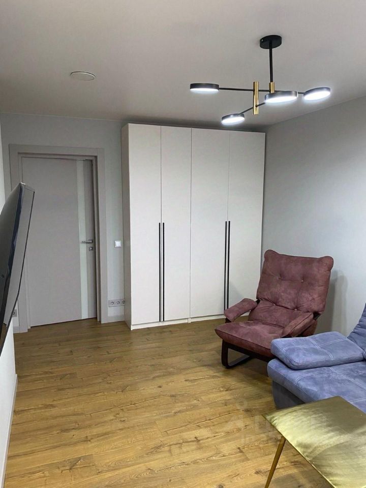 3-комн. квартира, 65 м², 6/12 этаж
