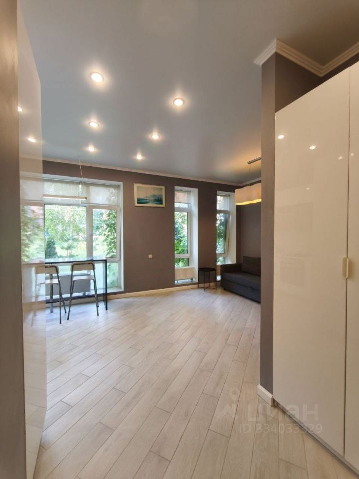 2-комн. квартира, 43 м², 1/3 этаж