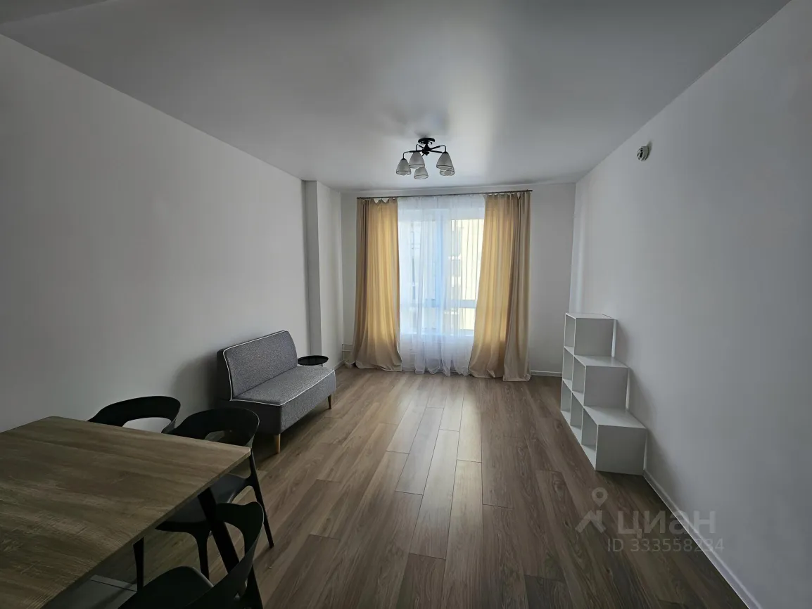 2-комн. квартира, 39 м², 4/33 этаж