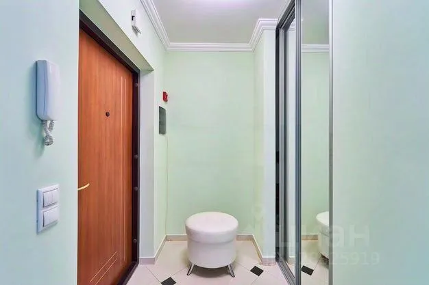 2-комн. квартира, 84 м², 10/25 этаж