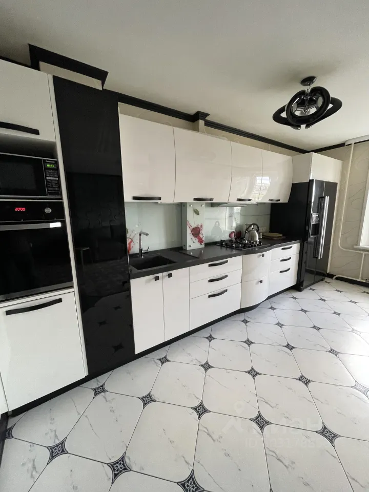 3-комн. квартира, 72 м², 11/12 этаж