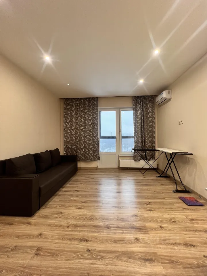 1-комн. квартира, 32 м², 18/24 этаж