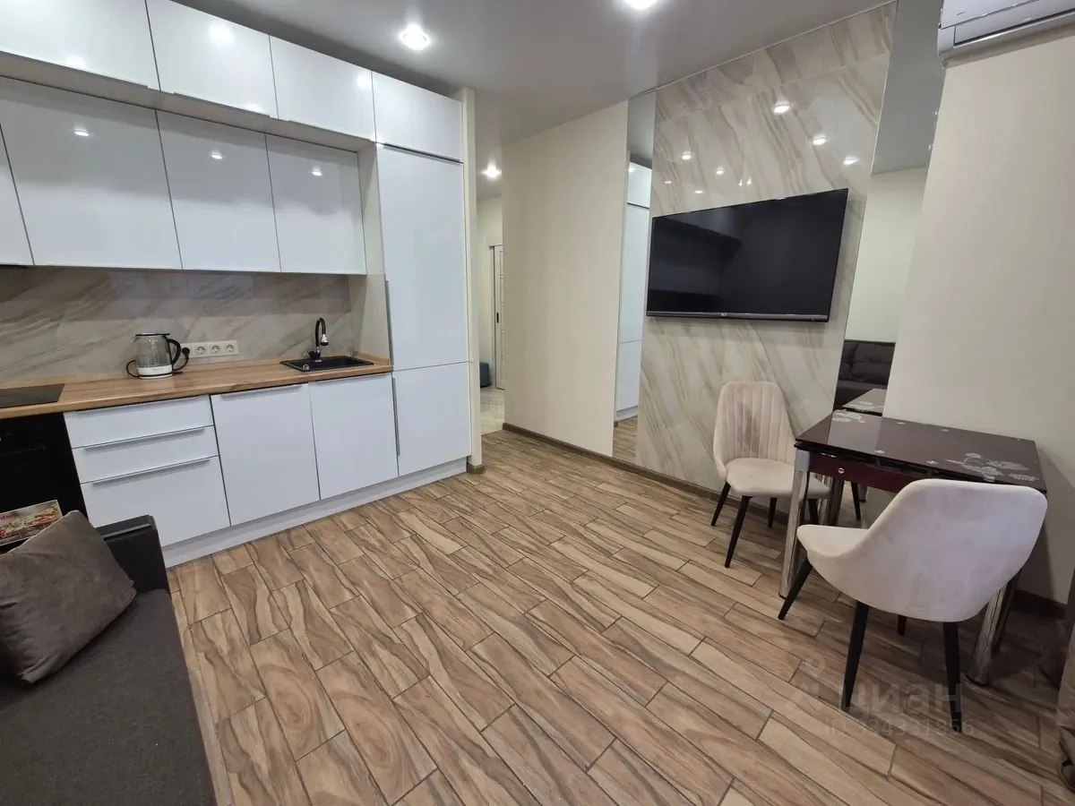1-комн. квартира, 42 м², 16/25 этаж