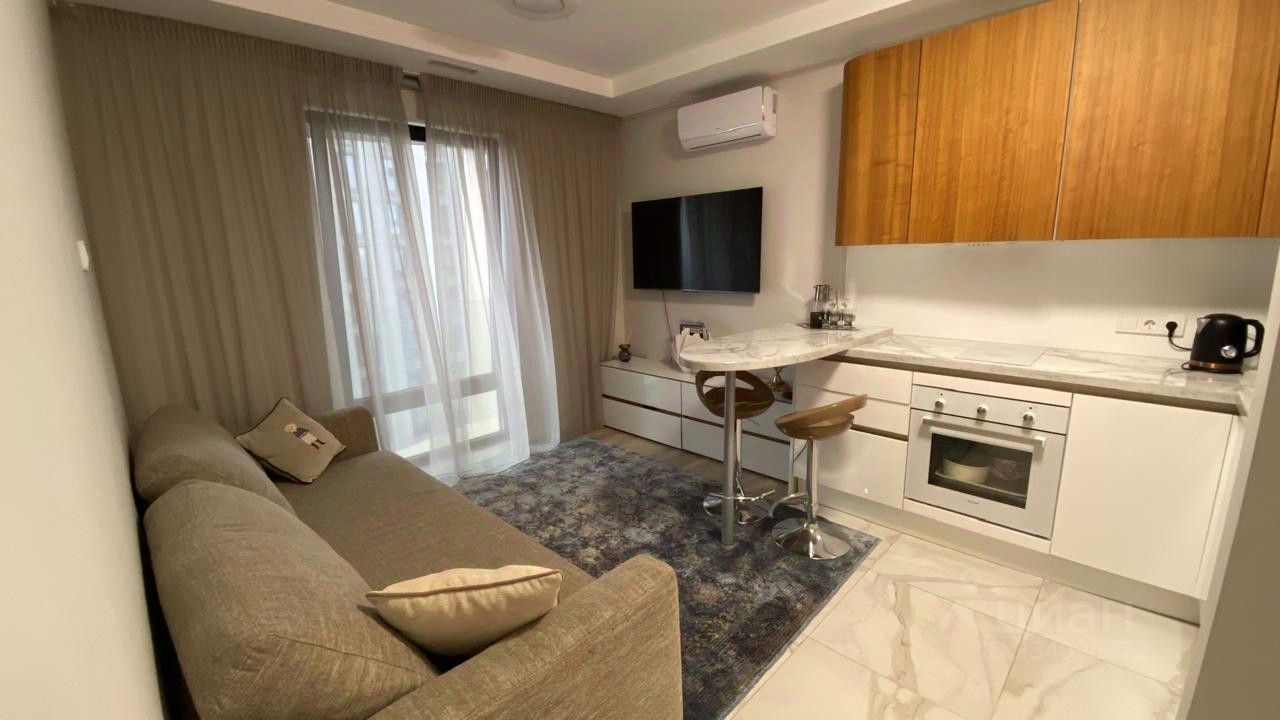 2-комн. квартира, 40 м², 18/30 этаж