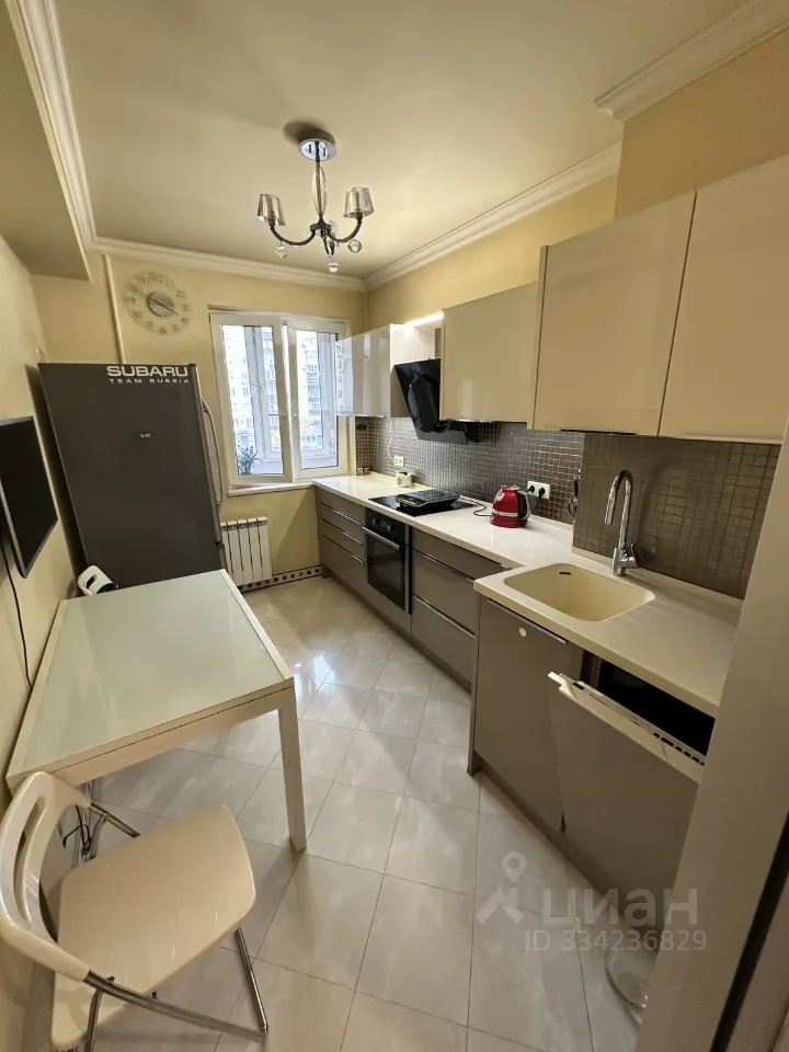 2-комн. квартира, 62 м², 3/16 этаж