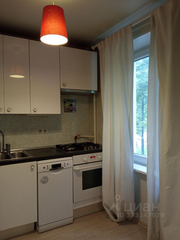 3-комн. квартира, 58,5 м², 2/5 этаж